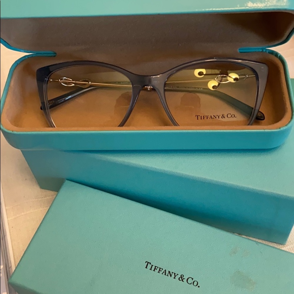 Tiffany’s co Frame glasses